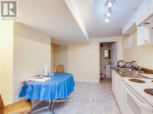 Photo du bâtiment - 589 Belview Ave