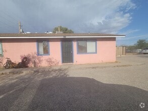 Building Photo - 4310 E Glenn St