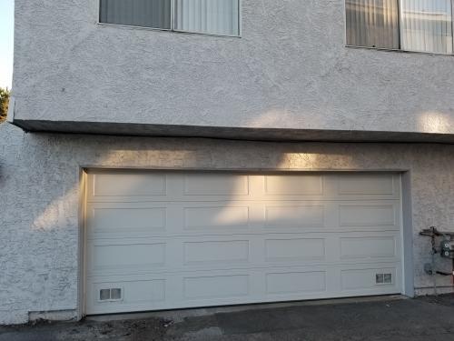 Building Photo - 2 bedroom in Reseda CA