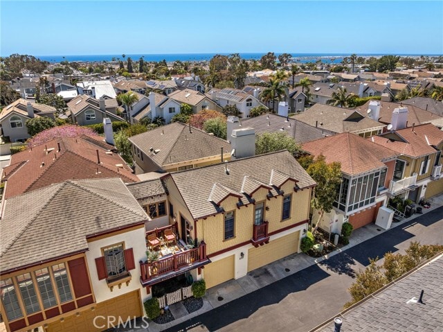 Foto del edificio - 2741 Bungalow Pl