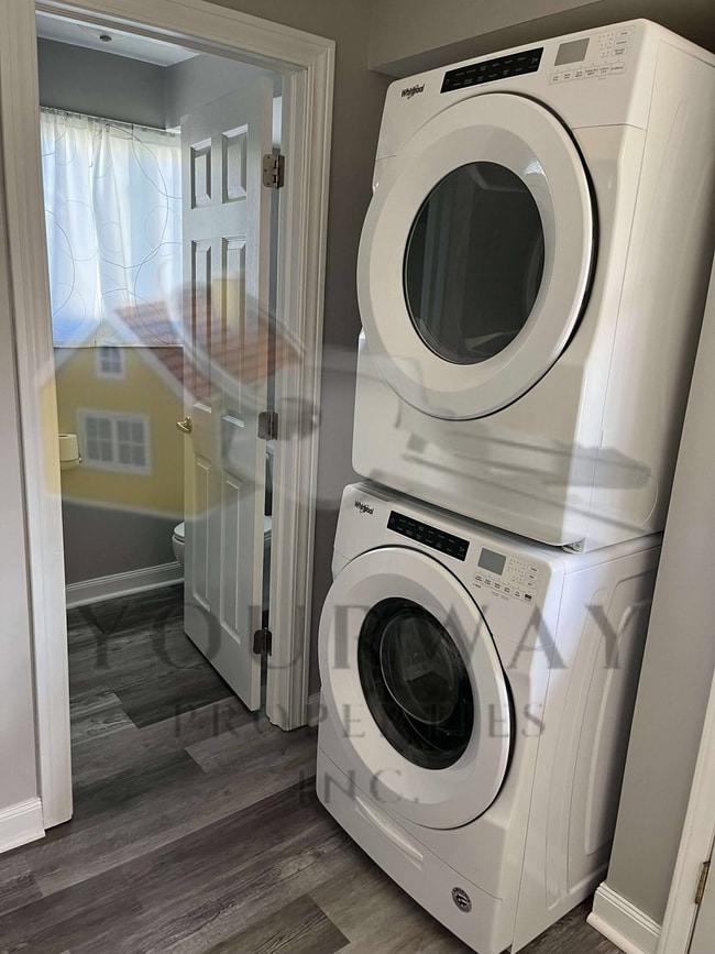 Foto del edificio - 62 Kenwick Dr