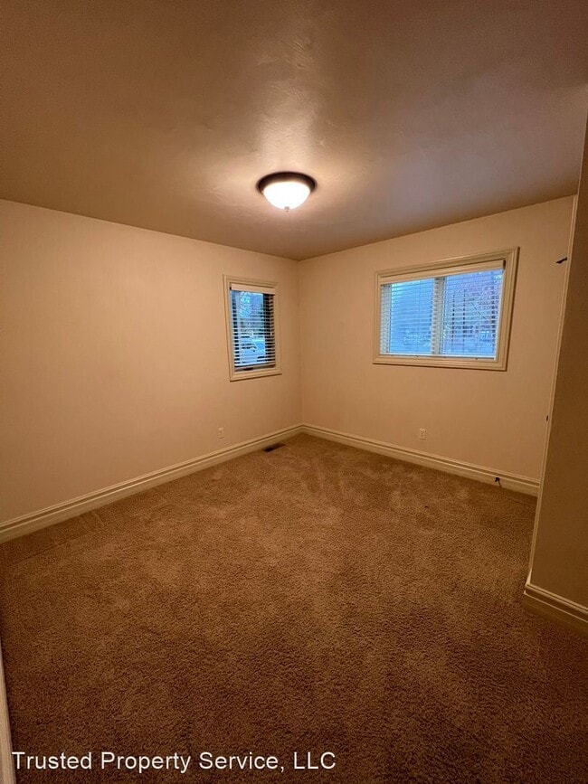 Building Photo - 3 br, 2.5 bath House - 2795 Lord Byron Place