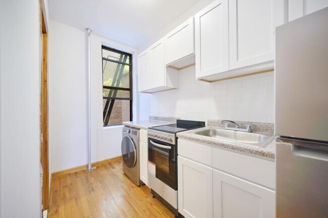 Foto del edificio - 1 bedroom in NEW YORK NY 10018
