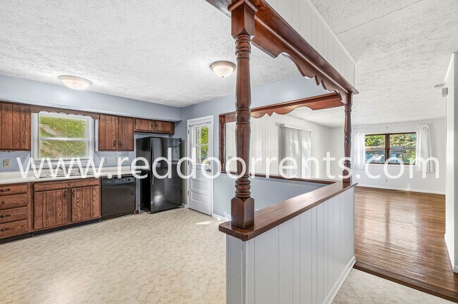 Foto del edificio - ?MOVE-IN SPECIAL: HALF OFF THE FIRST MONTH...