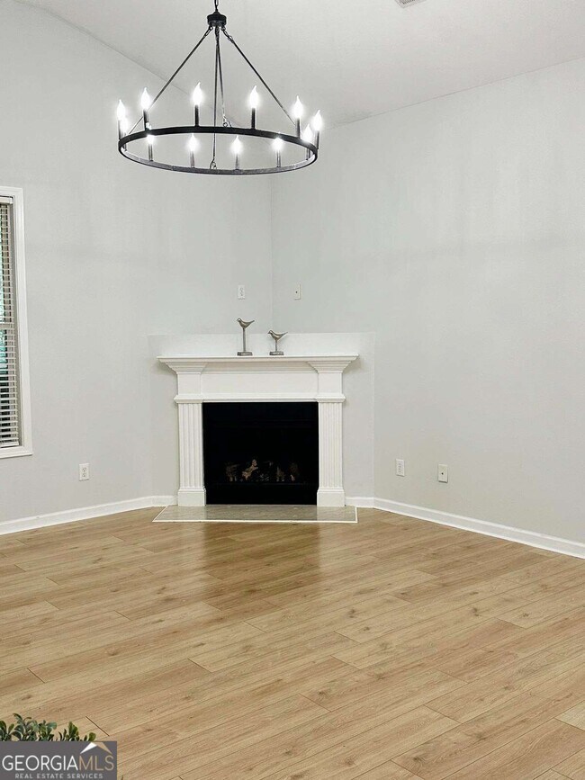 Foto del edificio - 6834 White Walnut Way