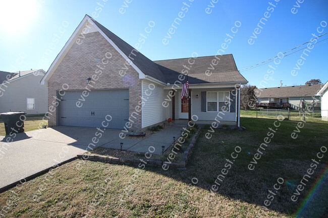 Building Photo - 3 bed / 2 bath home