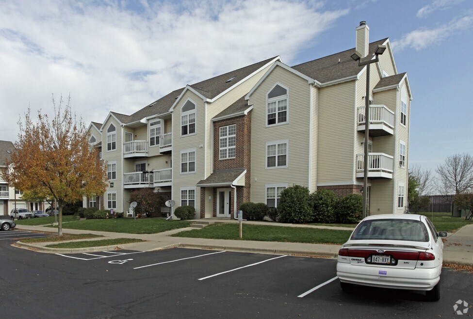 Timberlake Village Apartments
