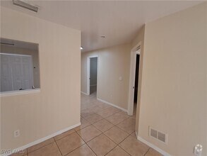 Building Photo - 133 Meadow Rd