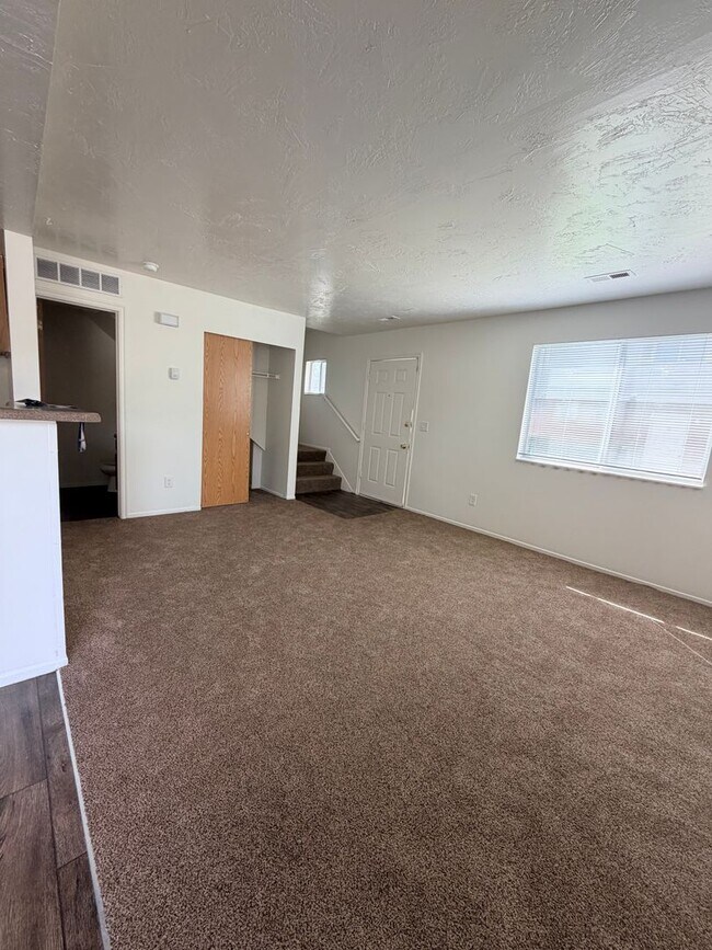 Foto del edificio - 3432 Ridgeland Park Dr
