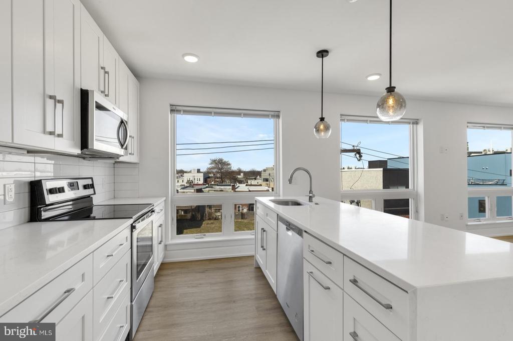Foto principal - 1335 N Marston St