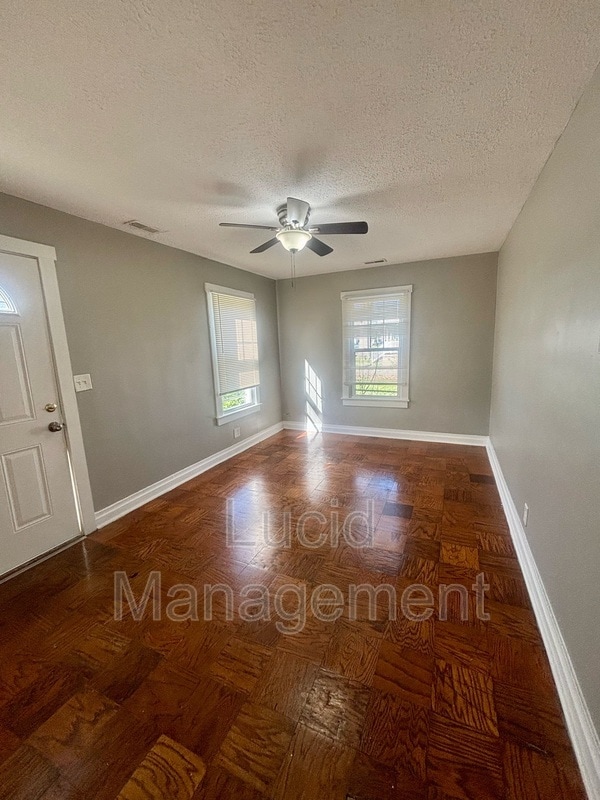 Photo - 615 Dresden Ave House