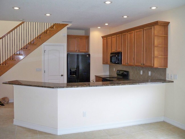 Foto del edificio - 3 Bedroom 2.5 bath town home for rent.
