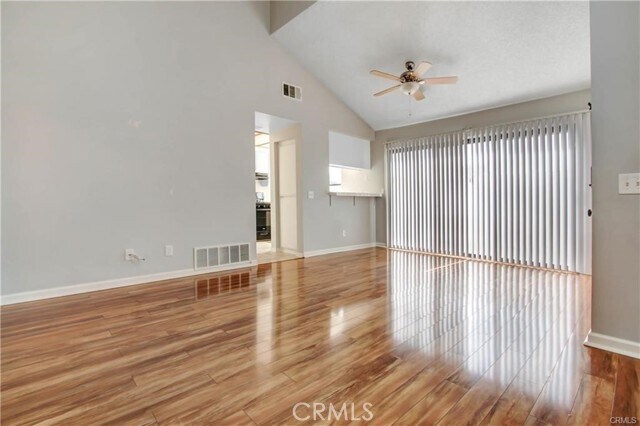 Foto del edificio - 8549 Salina St