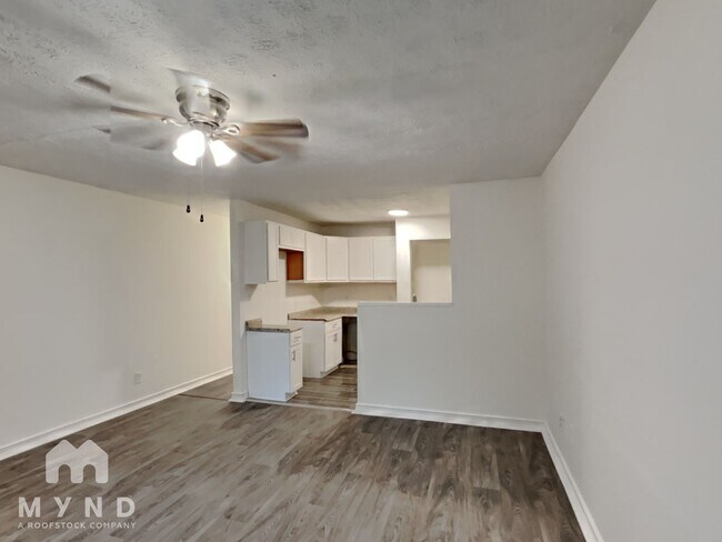 Foto del edificio - 605 Cedar Ave NW