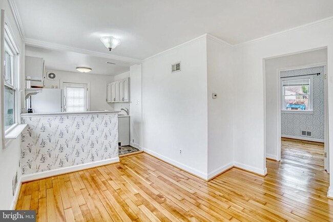 Building Photo - 5608 Tremont Dr