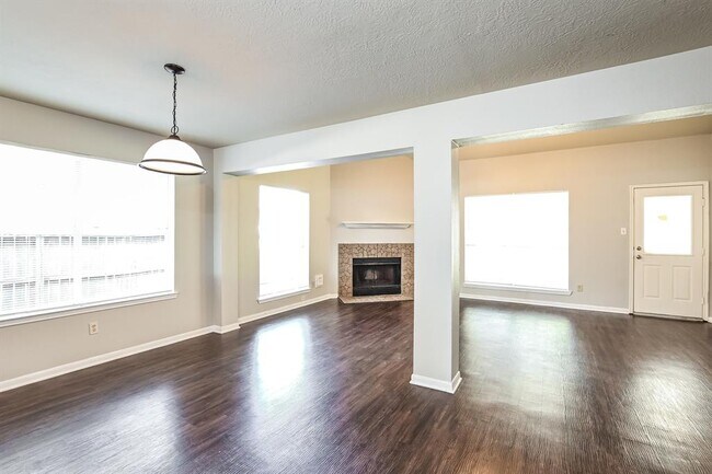 Foto del edificio - 14627 Cypress Green Dr