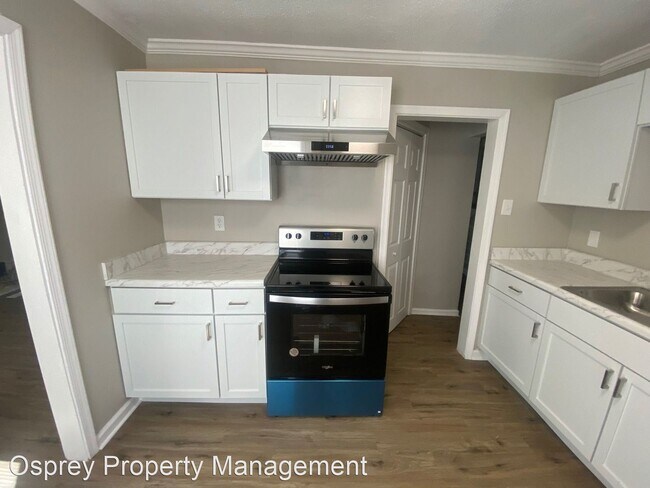 Building Photo - 4 br, 2 bath House - 950 18th St- GOLD