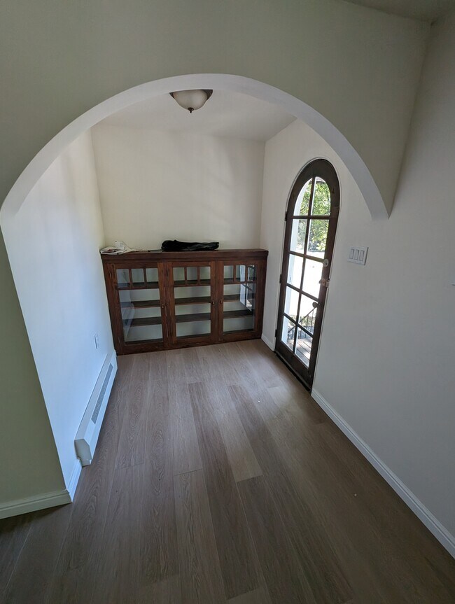 Foto del edificio - 855 Canyon Rd