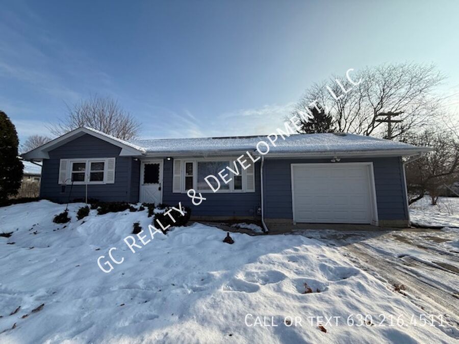 Primary Photo - 838 Whitlock Ave