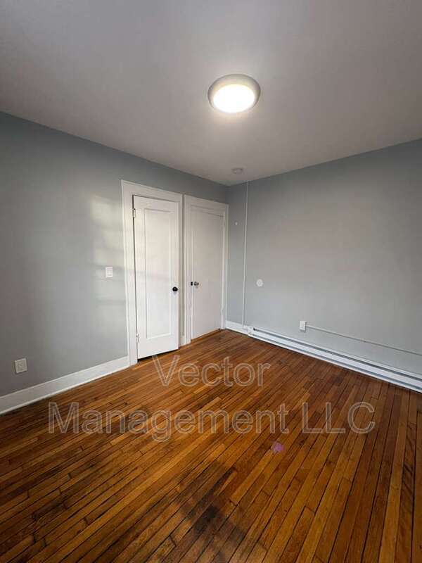 Foto del edificio - 1476 Chapel St