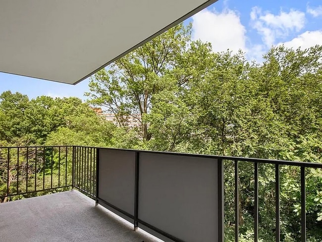 Photo - 1515 S Arlington Ridge Rd Apartment