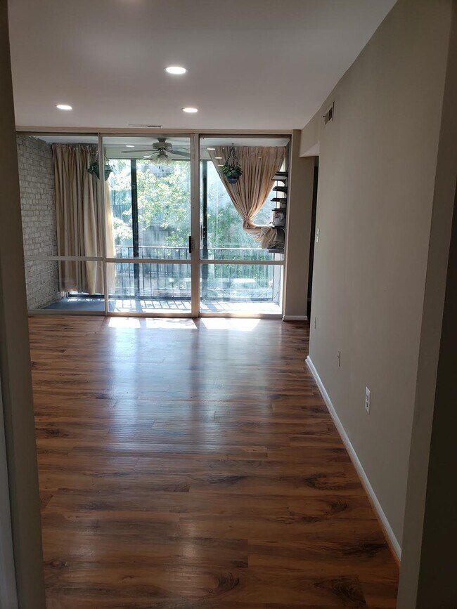 8679 Greenbelt Rd Unit 202, Greenbelt, MD 20770 Condo for Rent in Greenbelt, MD