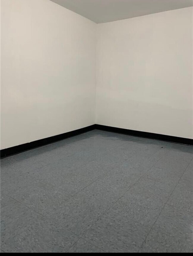 Foto del edificio - 307 Polk Ave