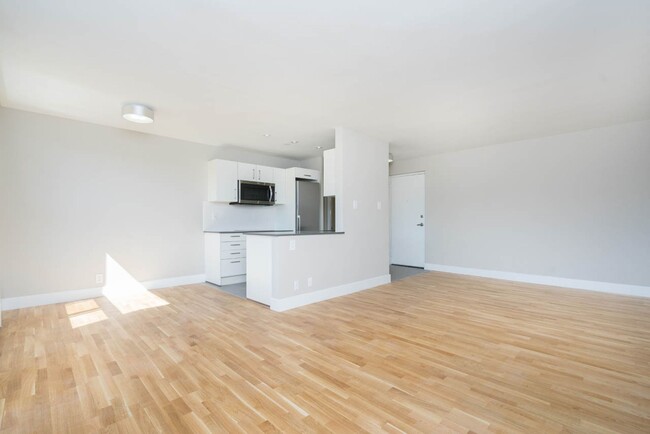 Building Photo - 25 Eccleston Dr