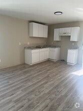 Building Photo - 50 Hunters Ave