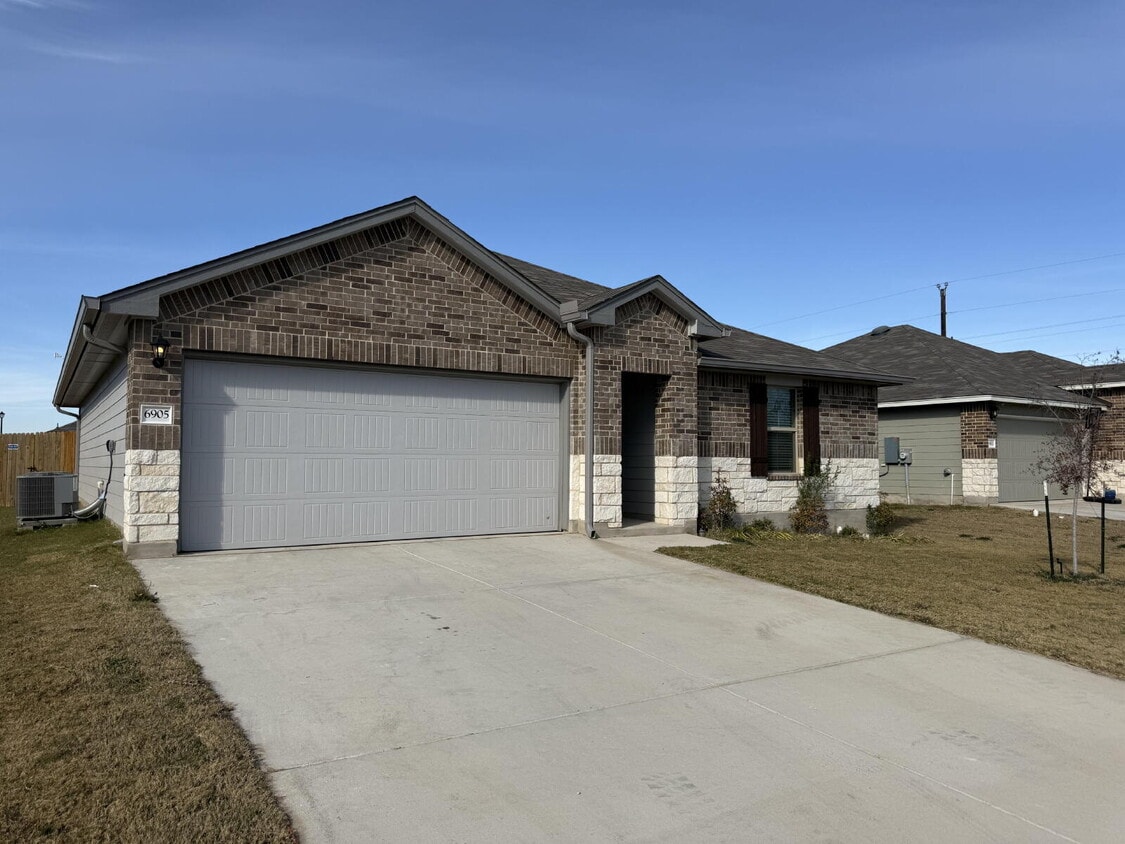 Building Photo - Charming Modern Home in China Spring ISD – Built 2024