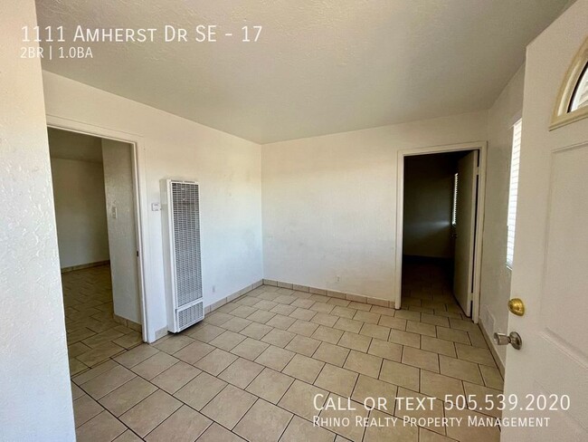 Building Photo - 1111 Amherst Dr SE