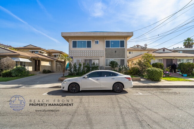 Building Photo - 12236 Manor Drive