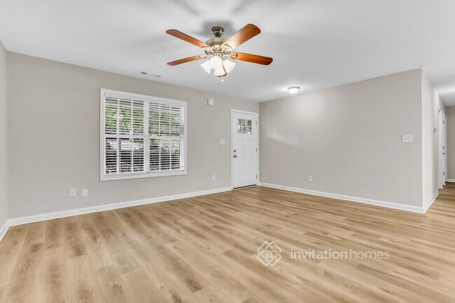 Building Photo - 3766 Paddington Trail