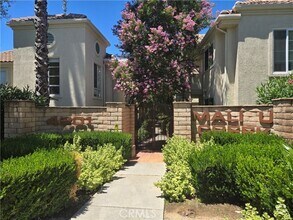 Building Photo - 4201 Las Virgenes Rd