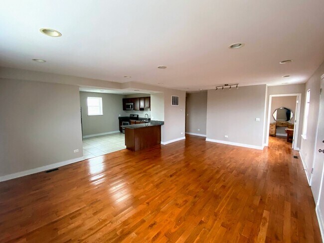 Foto del edificio - 2245 W 21st St