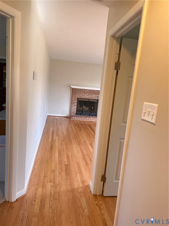 Foto del edificio - 8188 Meadowview Ln