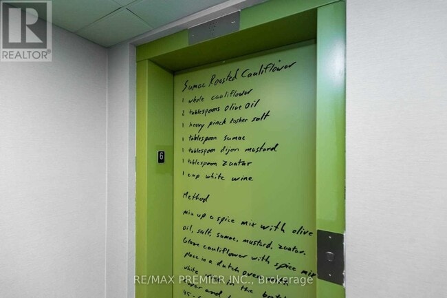 Building Photo - 5 Chef Ln