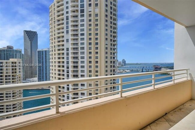 Photo - 808 Brickell Key Dr cu-3007 Apartment