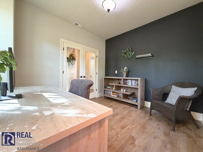 Foto del edificio - 17423 SW Montague Way