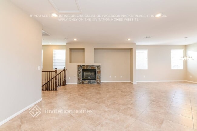 Building Photo - 10018 Pelham Park Ave