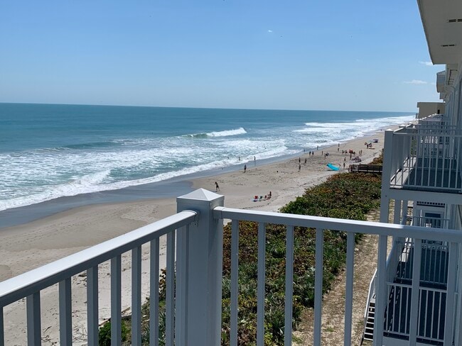 Building Photo - 3035 S Highway A1A