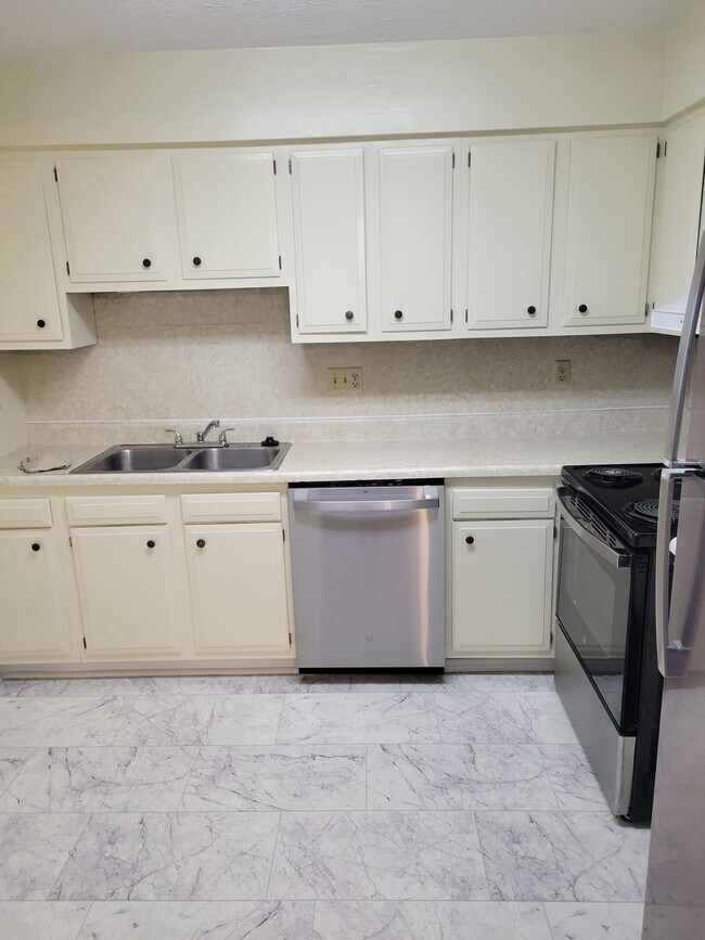 Foto del edificio - 515 Powell Ln