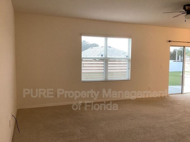 Building Photo - 2880 NE 43rd Rd