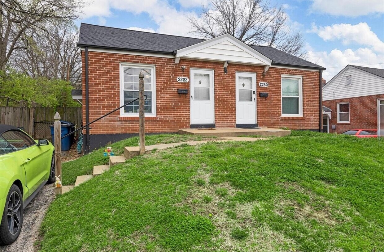 Foto principal - 2262 Woodson Rd