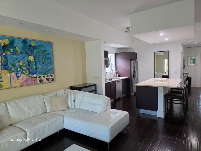 Foto del edificio - 5300 NW 87th Ave