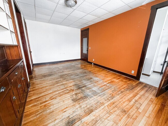 Foto del edificio - 816 Cass St