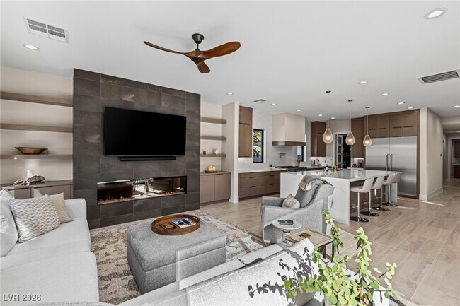 Foto del edificio - 2245 Green Mountain Ct