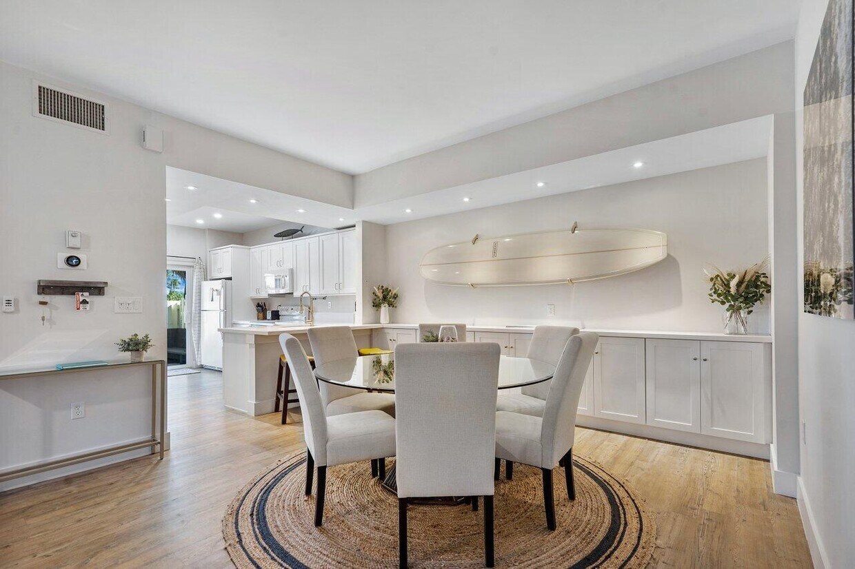 110 Bella Vista Ct N Unit 10, Jupiter, FL 33477 Condo for Rent in