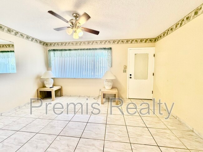 Foto del edificio - 1235 S Highland Ave