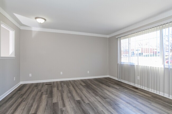 Foto del edificio - 11718 Hamlet Rd